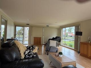 Sunrise Deck Lake Naps 5Bedroom Group Getaway - 1