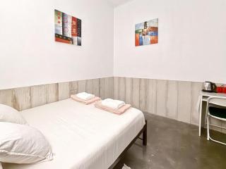 Tiong Nam 32, Heart of Kuala Lumpur, 15mins to KLCC, 6 mins to LRT PWTC - 1