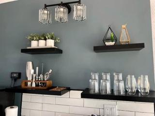 Romantic and Luxurious Glamping Dome in Eureka Springs, Equipped with an Indoor Hot Tub Perfect for a Weekend of Relaxation - 1