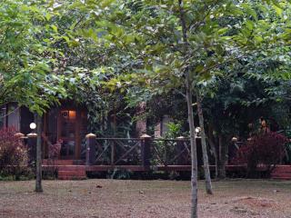 Lake Chahafi Resort - Kisoro - 5