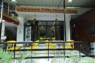 Taj Crown Villa Home Stay - 8