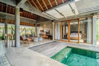 3BR Modern Industrial Villa in the Heart of Canggu by Santi Management - 8