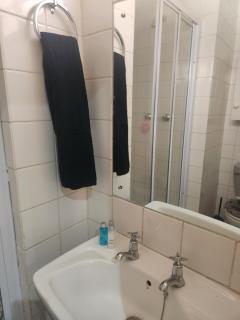 Anique's Guest house - 7