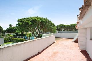 Sol, playa y diversion en Roche - 6