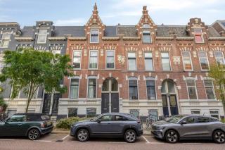 Modern & Comfortable 1-Bedroom Flat - 5