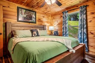 Spacious Mountain Cabin with Hot Tub & Game Room near Downtown Gatlinburg, Tennessee - 7