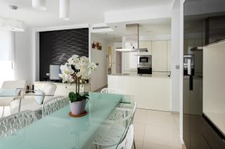 Beautiful Modern Villa - 2