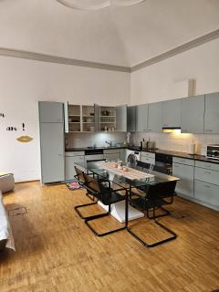 Bellinzona Piazza Collegiata - 3