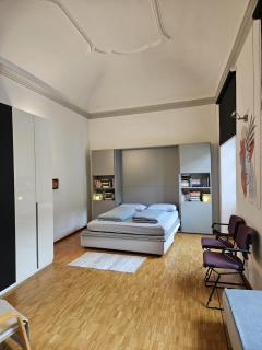 Bellinzona Piazza Collegiata - 7