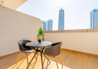 Modern Studio with Balcony in Maryah Vista 1 - 4