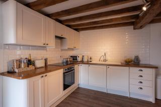 The Granary Smeeth - 1