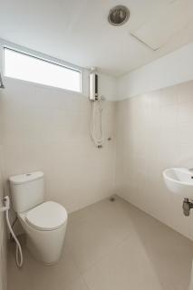 City View Condo 5 mins to MRT Sutthisarn - 1