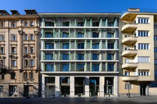 Leon Hotel & Lounge - 1