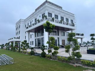 The Holy Awadh Hotel - 0