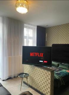 Gold Glass z Jacuzzi &Sauną Rynek Centrum - 1