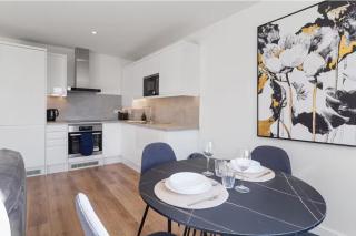 Large 2 Bed Apartment London Lewisham Catford - Long Stays Allowed - 7