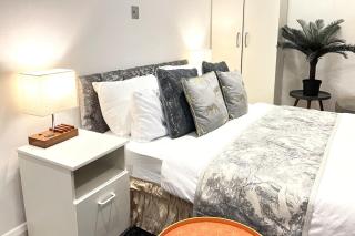 Studio Sleeps 3 - Free WiFi - Flat-screen Tv - Londra - 7