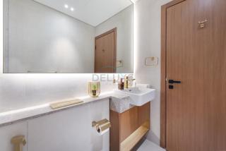 Modern Studio on High Floor with Stunning City Views near Circle Mall and Community Parks - Binghatti Tulip, JVC - by Deluxe Holiday Homes - 8