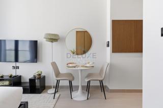 Modern Studio on High Floor with Stunning City Views near Circle Mall and Community Parks - Binghatti Tulip, JVC - by Deluxe Holiday Homes - 7