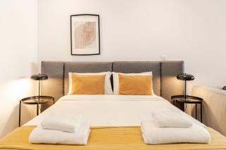 Yamas Urban Living Olympia Suites - 7