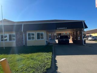 Crete Inn by Capital O Near Lincoln - 8