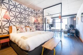 413 WEX1 by Perch Stays - 0