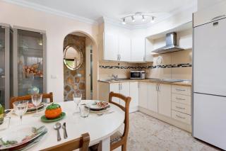 Beautiful Apartmento Amarilla Golf - 1