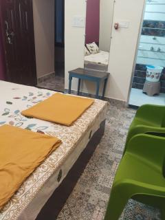 Omkar Bhawan Home Stay - 4