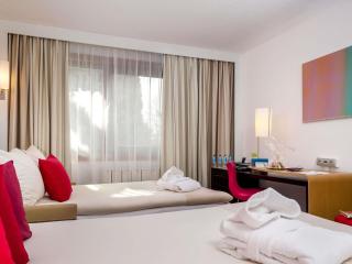 Novotel Warszawa Airport - 9