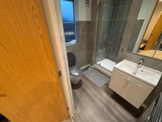 WBC Modern Ensuite room Wednesbury R3 - 2