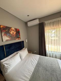 Glow Events &Guest House - Centurion - 7