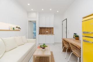 Lemon pie by halu! Charming studio next to Aristotelous Square - 7