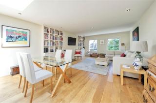 Spacious 3-bedroom apartment - Earls Court - 0