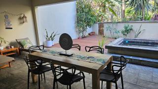 Family Retreat - Pool - Gym - BBQ - Walk to Beach - 5