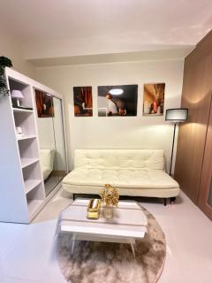 MOA Condotel near Airport - 8