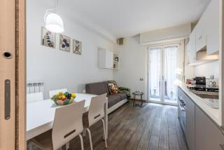 Giambellino trilocale accogliente con due balconi - 2