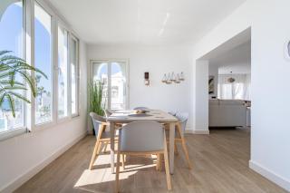 219 Frontline beach Luxurious - 1