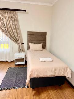 Nobelina Guest House - 1