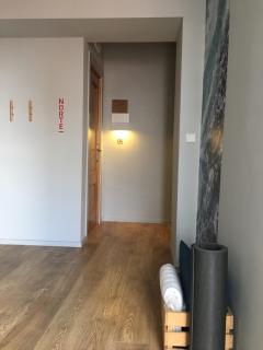 Atlantic-style accommodation in the center - 2