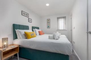 Lamond Drive Garden Apartment - 5