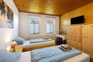 Kastanienallee 43 - 8