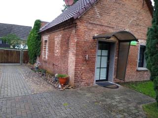 Ferienhäuschen in der Nähe der Kirche - 1