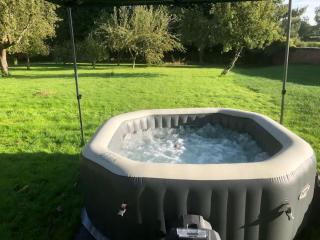 Historic Hall Wing nr York & Leeds free Hot tub - 4