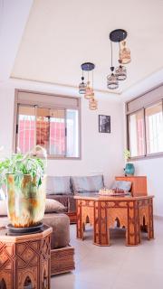 Atlantic Vibes Surf Hostel - 1