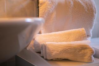 Appartamento con piscina 14 - 9