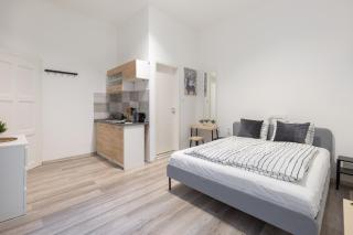 The Rakoczi 51 Urban Trio, Elegant City Apartments under One Roof - Budapest - 6