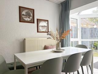 Ferienwohnung Seeglück - 4 Schlaf- & 4 Badezimmer - 5