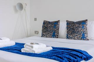 Bright and Cosy 1BR Flat in Hanwell - 1