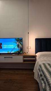 Azure Studio by Dove - 0