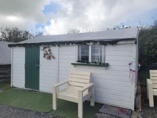 Shannon Estuary Glamping Budget-Sustainable-Biodiversity Habitat--Rustic-Countryside Holiday Accommodation - 9